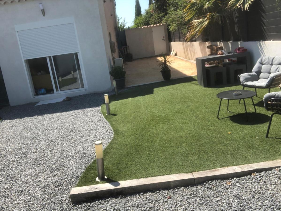 Charmant Studio Dans Villa - Parking - Jardin La Seyne-sur-Mer Exterior photo